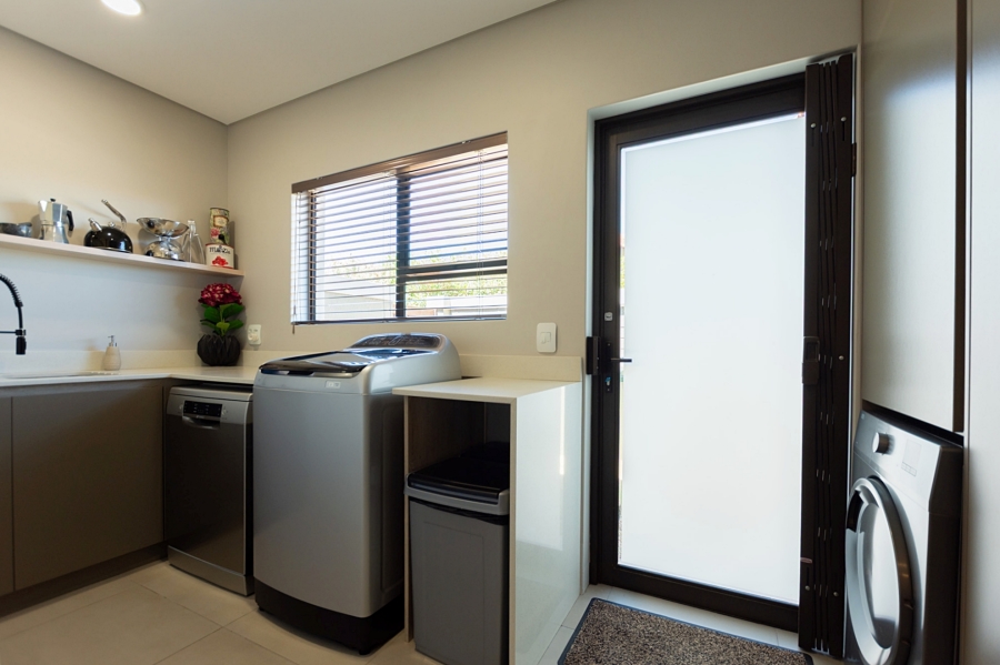 3 Bedroom Property for Sale in Langebaan Country Estate Western Cape